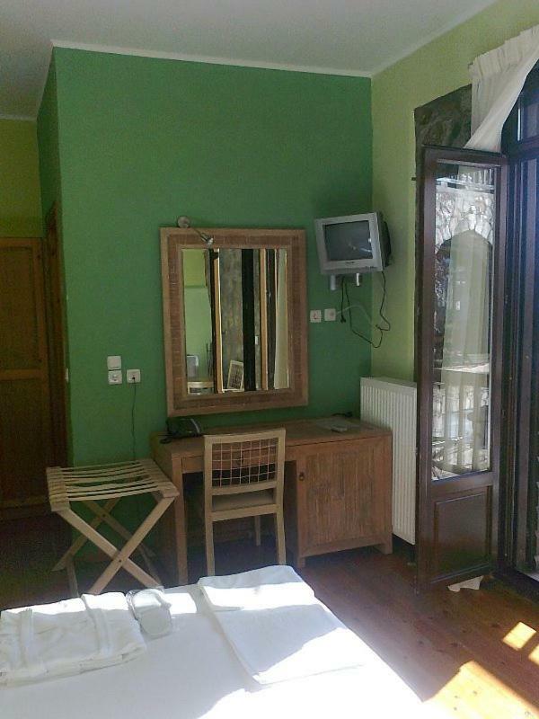 Lefteri'S & Loukia'S Guesthouse Neraida  Экстерьер фото